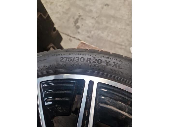 Felgen Set + Reifen Mercedes CLE-Klasse