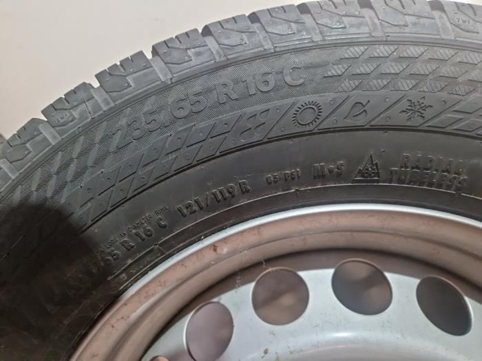 Felgen Set + Reifen Mercedes Sprinter