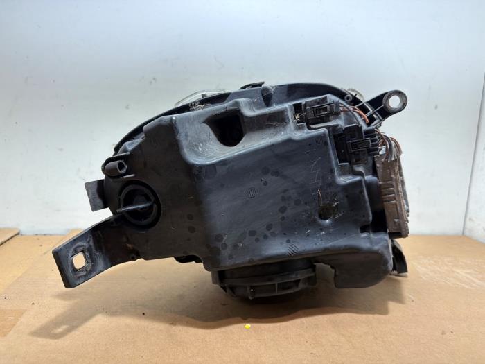 Faro derecha Mercedes R-Klasse