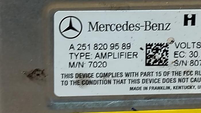 Radio amplifier Mercedes R-Klasse
