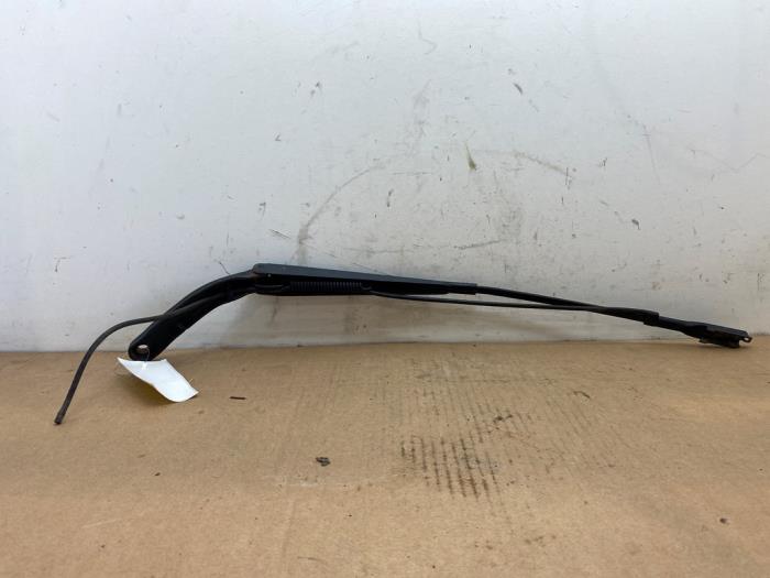 Scheibenwischerarm vorne Mercedes Sprinter