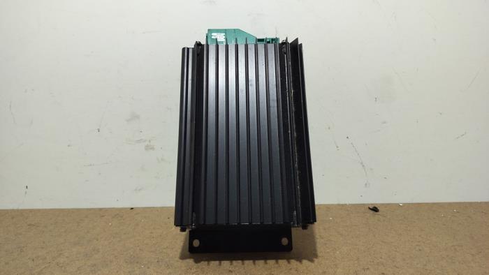 Amplificador de radio Mercedes SL