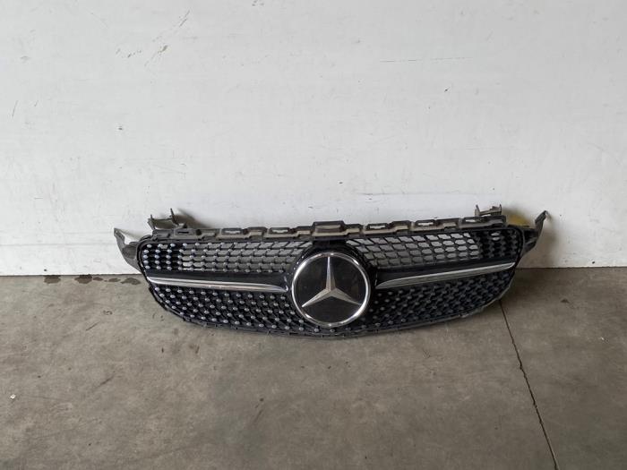 Grille Mercedes C-Klasse