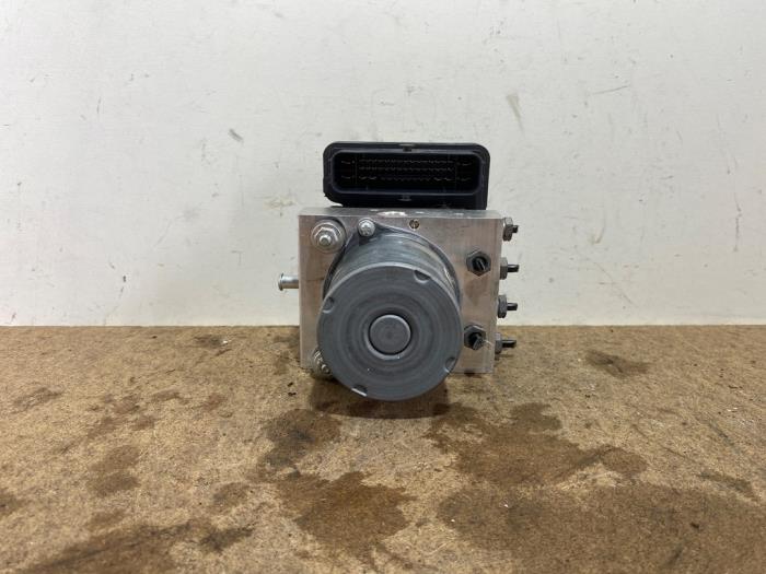 ABS Pumpe Mercedes EQA