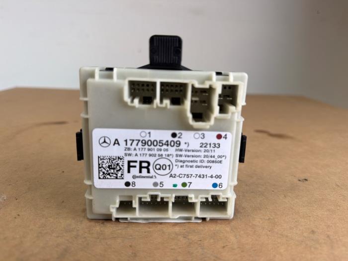 Module verrouillage central des portes Mercedes EQA
