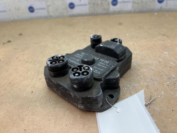 Module d'allumage Mercedes 190E/D