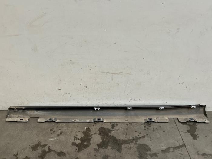 Sill, right Mercedes A-Klasse
