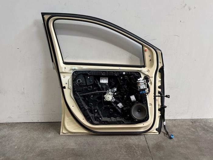 Door 4-door, front left Mercedes B-Klasse