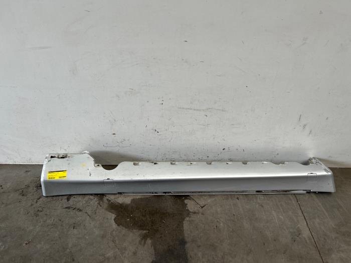 Sill, right Mercedes S-Klasse