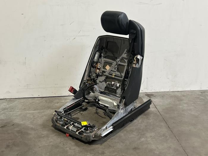 Stoel links Mercedes S-Klasse