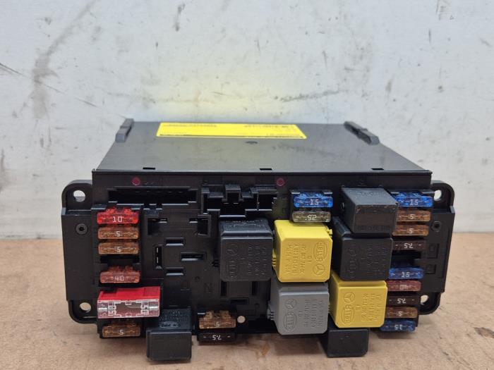 Fuse box Mercedes SLK