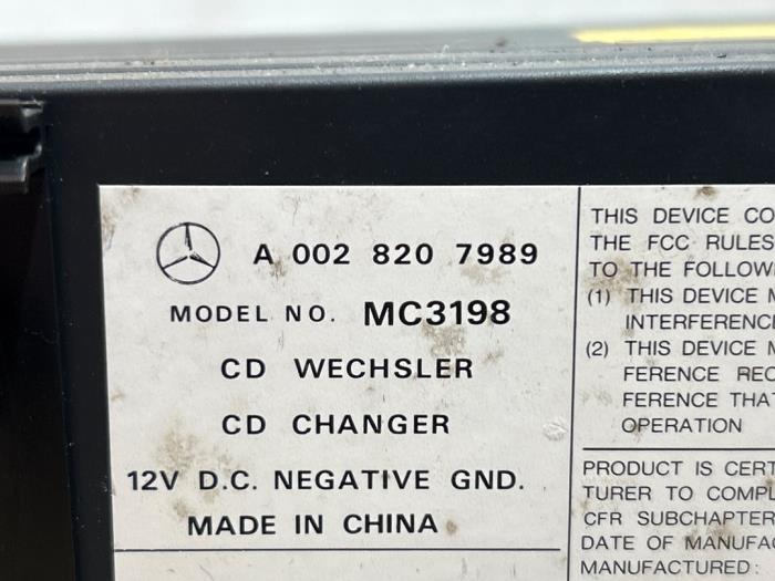 CD changer Mercedes S-Klasse
