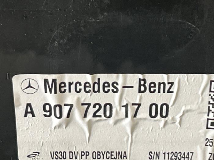 Tapicerka drzwi prawych wersja 2-drzwiowa Mercedes Sprinter