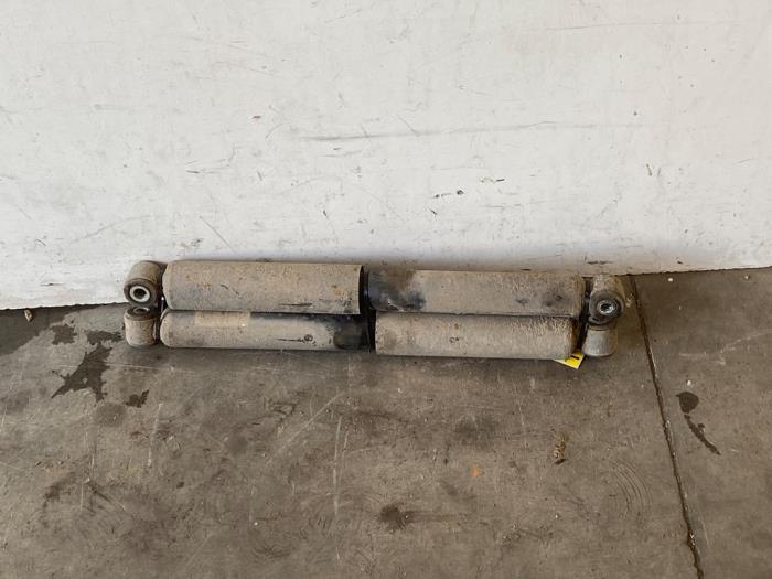 Shock absorber kit Mercedes Sprinter