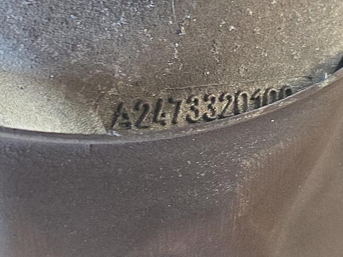 Mangueta de dirección izquierda delante Mercedes CLA