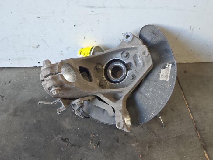 Mangueta de dirección izquierda delante Mercedes CLA