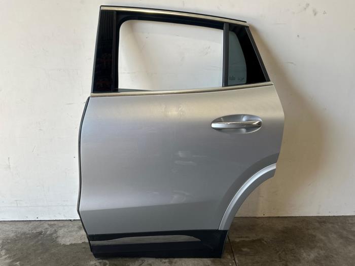 Portière 4portes arrière gauche Mercedes GLA