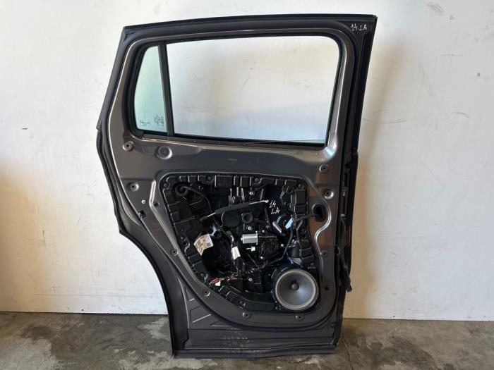 Portière 4portes arrière gauche Mercedes GLA