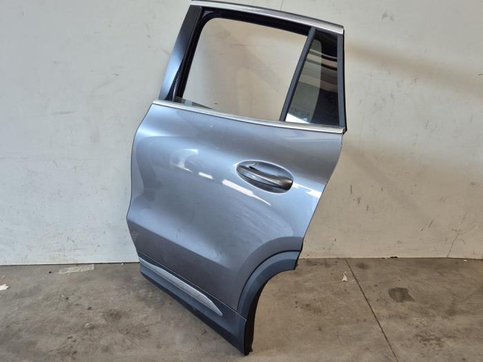 Tür 4-türig links hinten Mercedes EQA