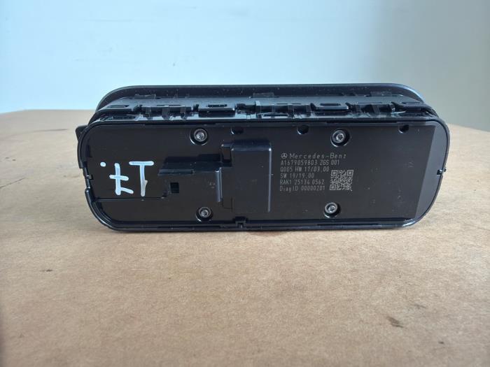 Multi-functional window switch Mercedes CLA