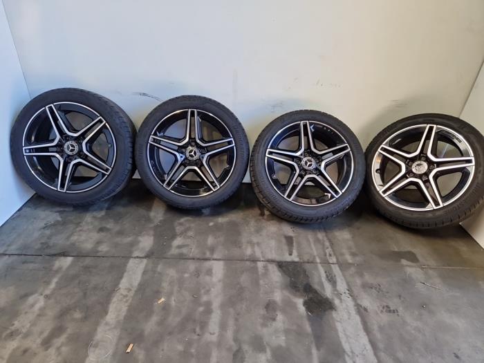 Sportfelgensatz + Reifen Mercedes A-Klasse