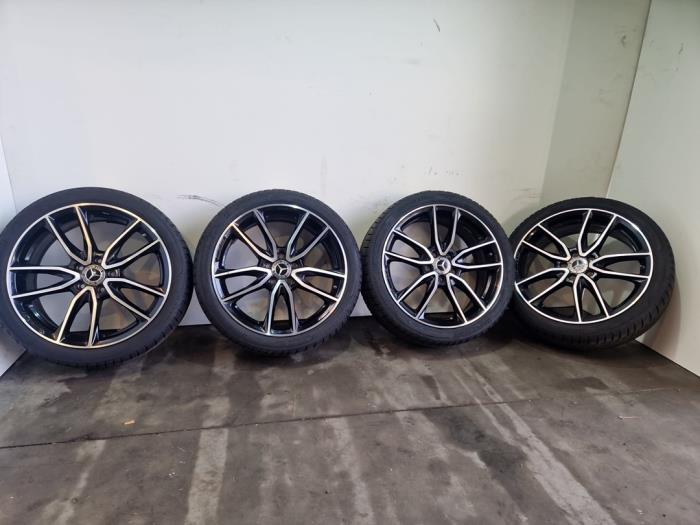 Sportfelgensatz + Reifen Mercedes A-Klasse