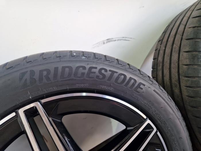 Sportfelgensatz + Reifen Mercedes GLB-Klasse