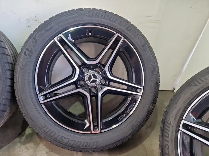 Sportfelgensatz + Reifen Mercedes GLB-Klasse