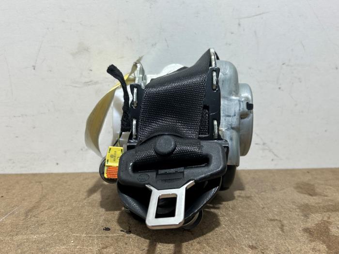 Rear seatbelt, left Mercedes EQB