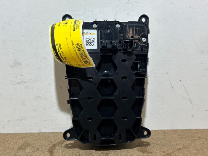Control de ordenador abordo Mercedes EQB