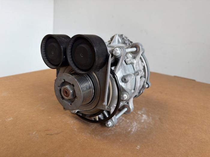 Dynamo Mercedes CLA