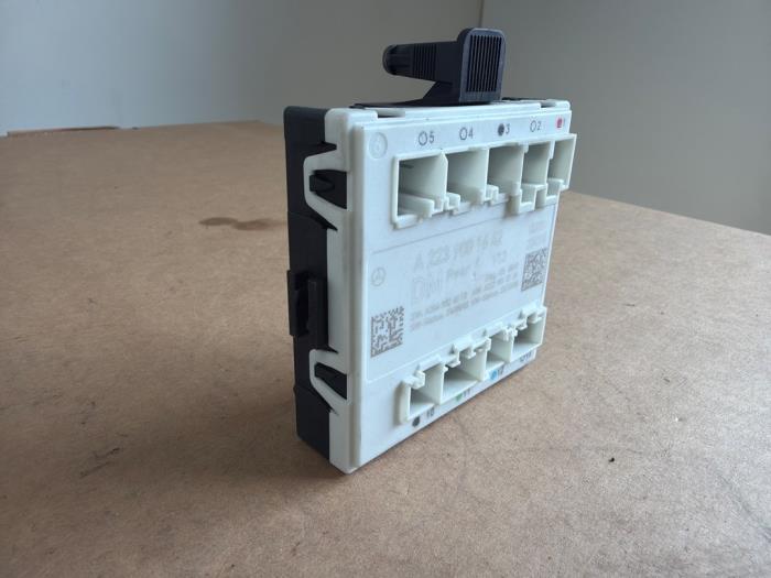 Module verrouillage central des portes Mercedes GLC-Klasse