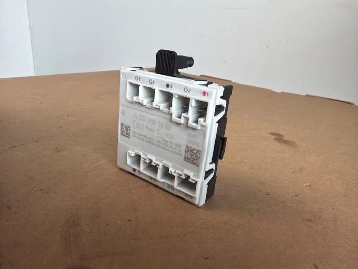 Module verrouillage central des portes Mercedes GLC-Klasse