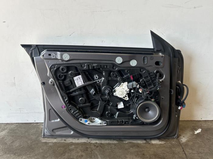 Portière 4portes avant gauche Mercedes CLA