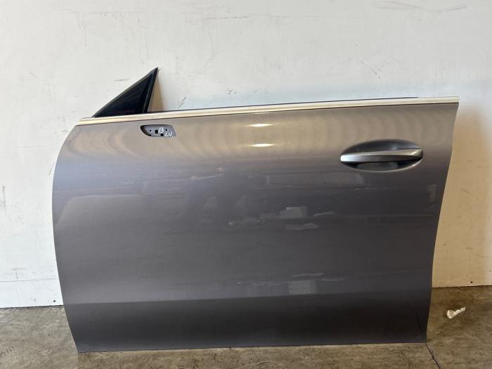 Portier 4Deurs links-voor Mercedes CLA
