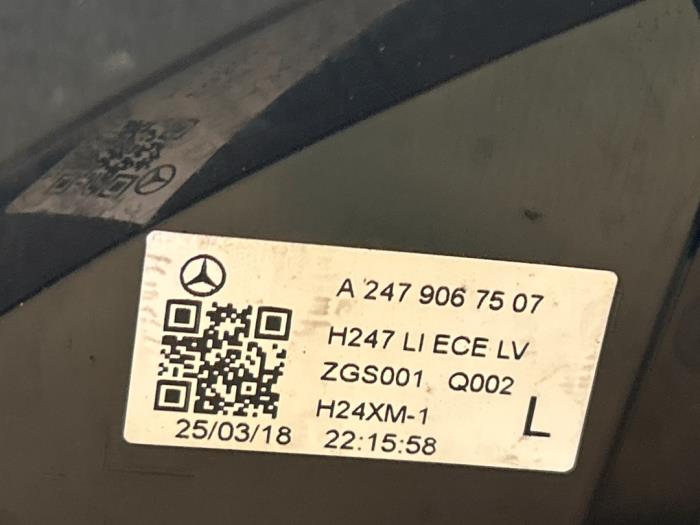 Tylne swiatlo pozycyjne lewe Mercedes GLA