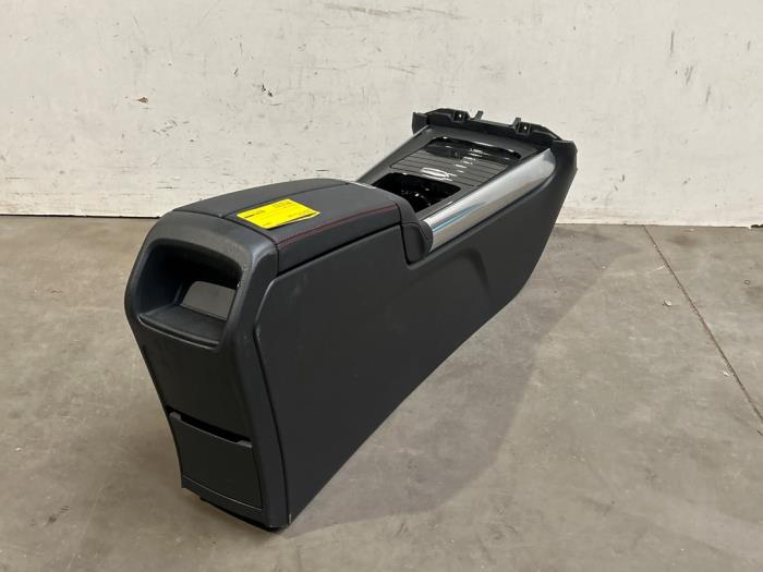 Console centrale Mercedes GLA