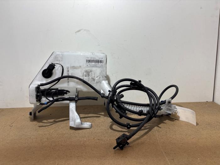 Front windscreen washer reservoir Mercedes GLA