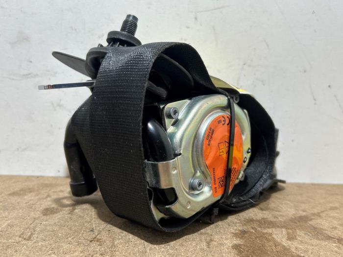Cinturón de seguridad izquierda delante Mercedes CLA