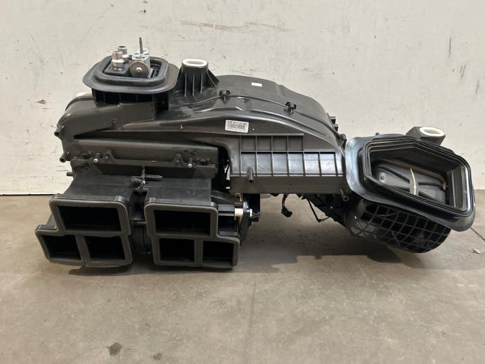 Boîtier chauffage Mercedes CLA