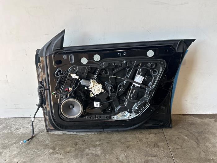 Portier 4Deurs rechts-voor Mercedes CLA