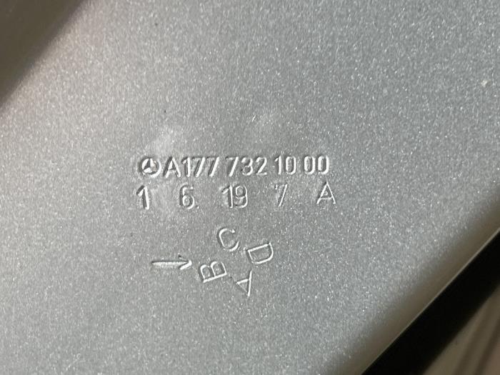 Rear door 4-door, right Mercedes A-Klasse