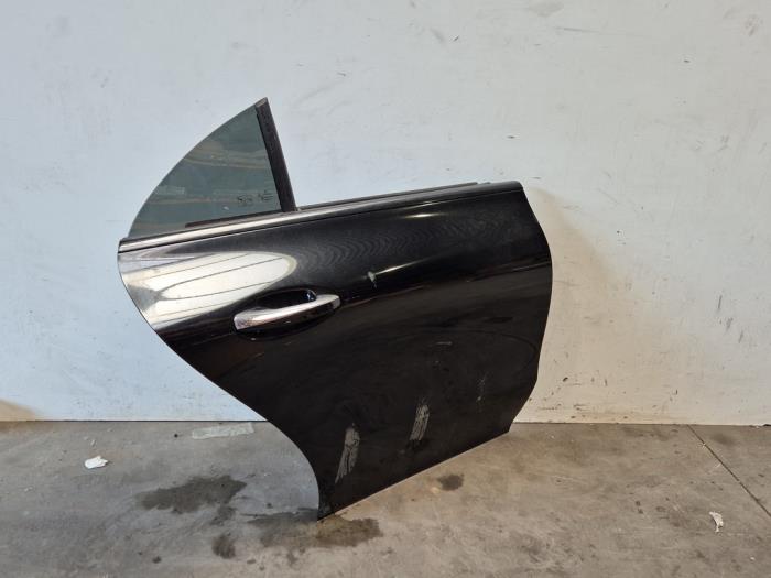 Portière 4portes arrière droite Mercedes CLA