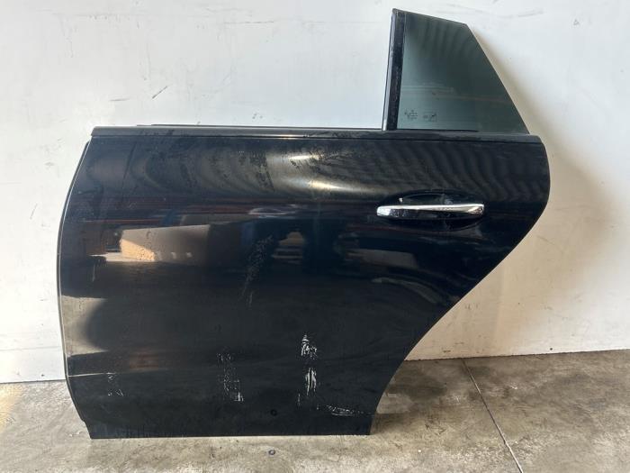 Portier 4Deurs links-achter Mercedes CLA