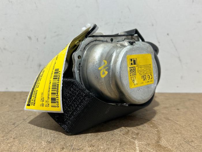 Rear seatbelt, left Mercedes GLC-Klasse