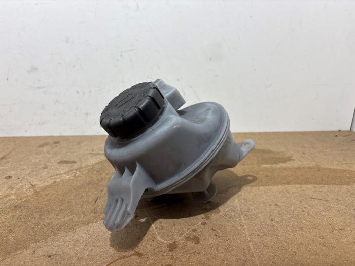 Expansion vessel Mercedes GLC-Klasse