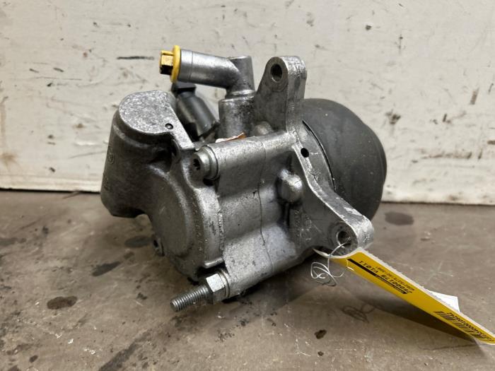 Power steering pump Mercedes CL