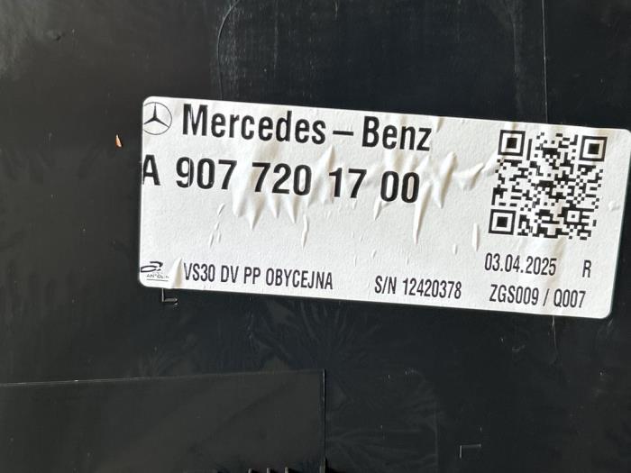 Tapicerka drzwi prawych wersja 2-drzwiowa Mercedes Sprinter