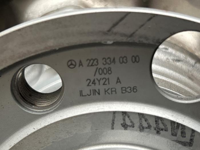 Mangueta de dirección izquierda delante Mercedes GLC-Klasse