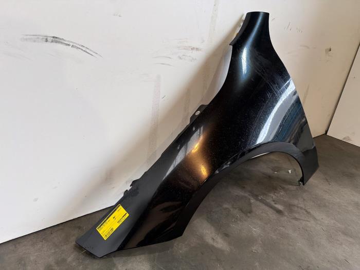 Protector izquierda delante Mercedes CLA